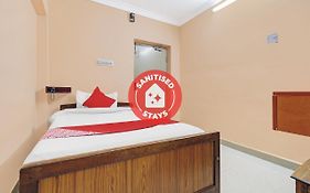 Hotel Sivajothi 3*