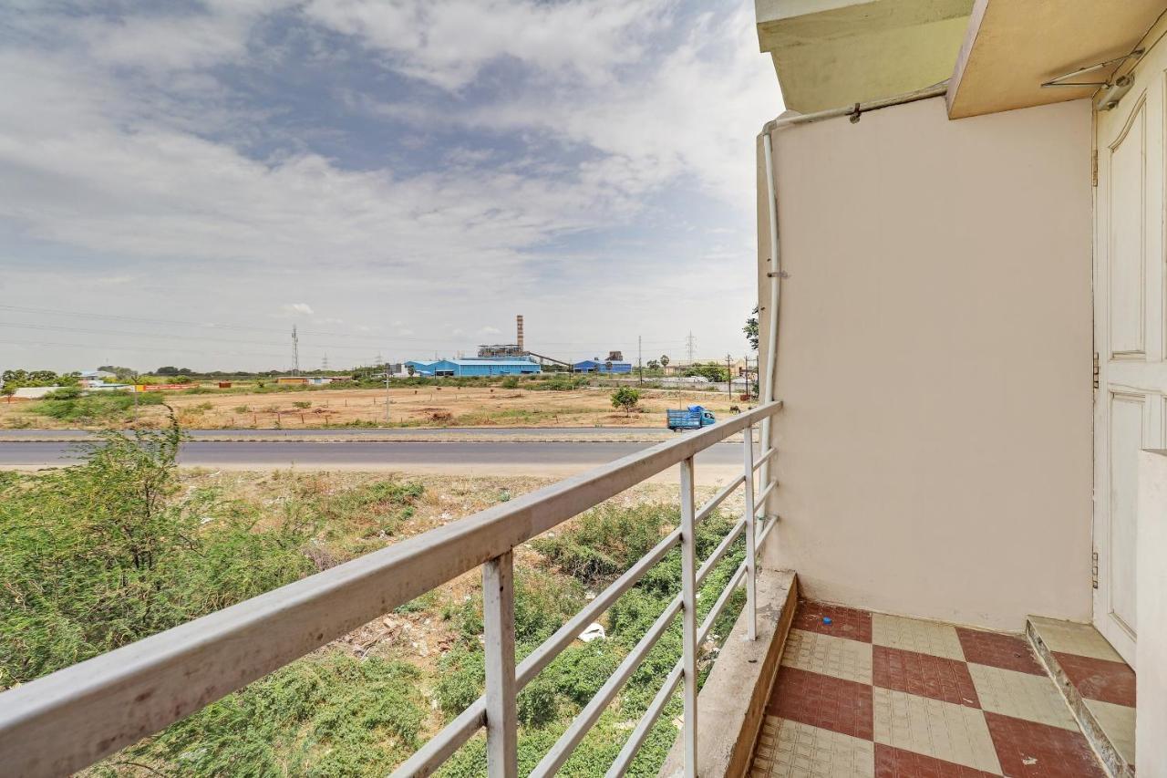 Oyo 81409 Hotel Sivajothi Tuticorin Exterior photo